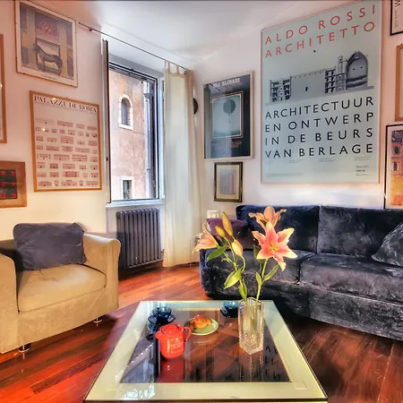 Domusamor Navona Apartment