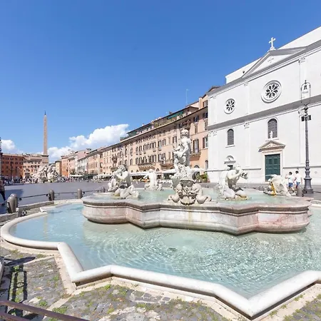 Domusamor Navona Apartment