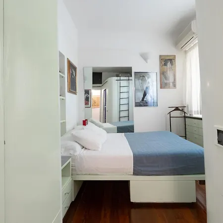Domusamor Navona Apartment